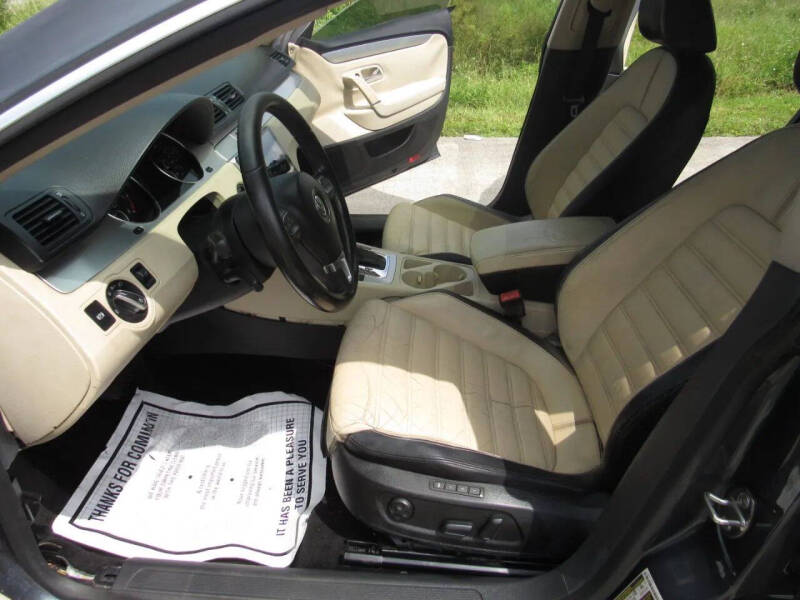 2010 Volkswagen CC Luxury