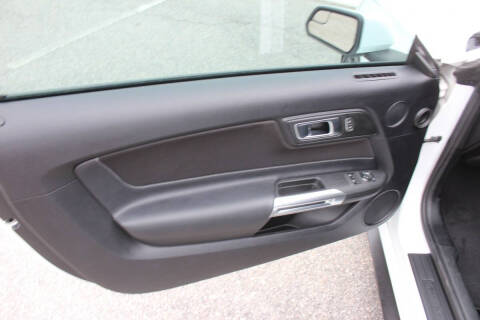 2018 Ford Mustang EcoBoost