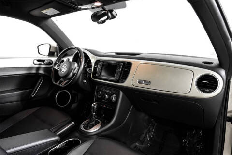 2016 Volkswagen Beetle 1.8T SE