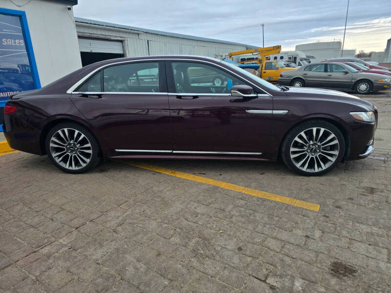 2017 Lincoln Continental Reserve