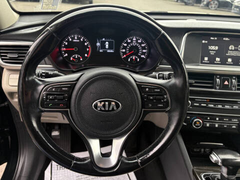 2017 Kia Optima EX
