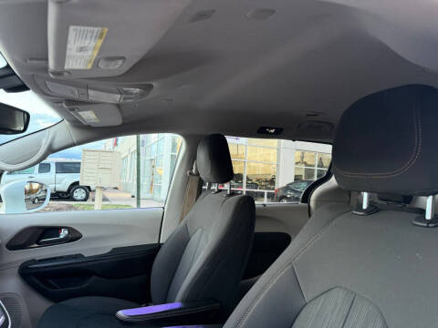 2018 Chrysler Pacifica Touring Plus