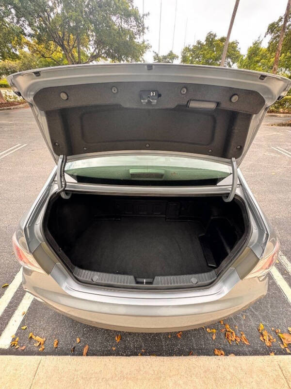 2014 Hyundai Sonata Hybrid Limited