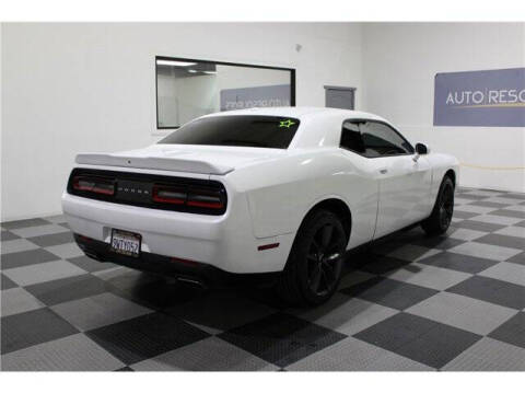 2021 Dodge Challenger SXT