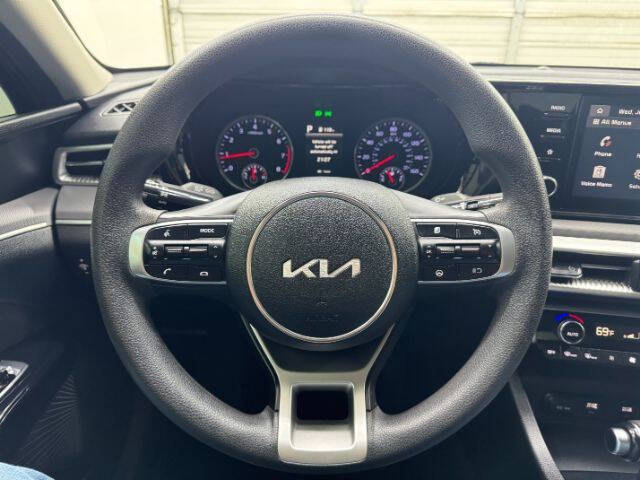 2022 Kia K5