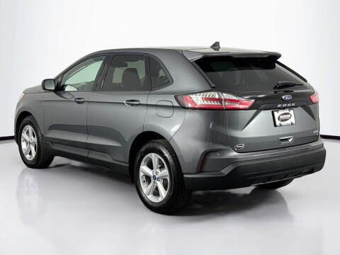 2022 Ford Edge SE