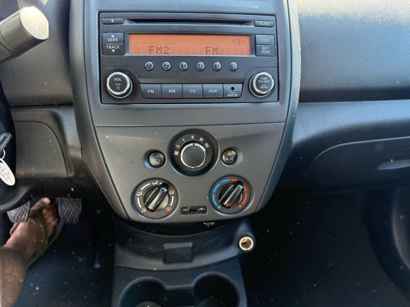 2017 Nissan Versa 1.6 S