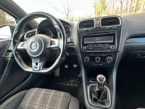 2013 Volkswagen GTI Base PZEV