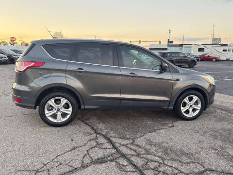 2015 Ford Escape SE