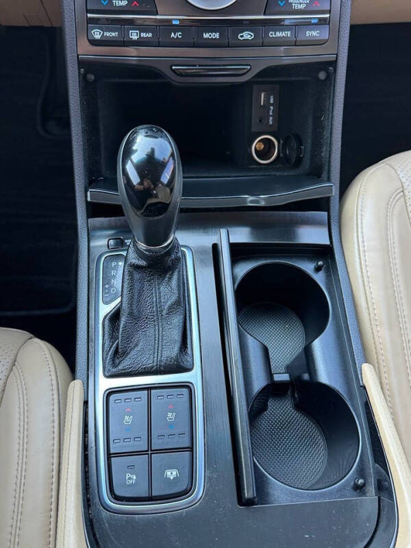 2015 Hyundai Azera Limited