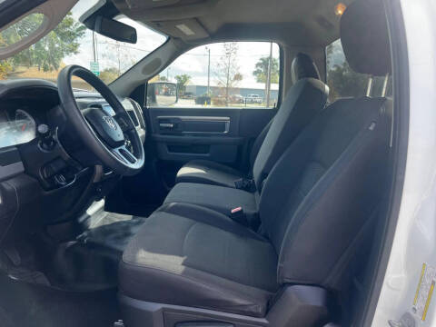 2020 RAM 1500 Classic Tradesman