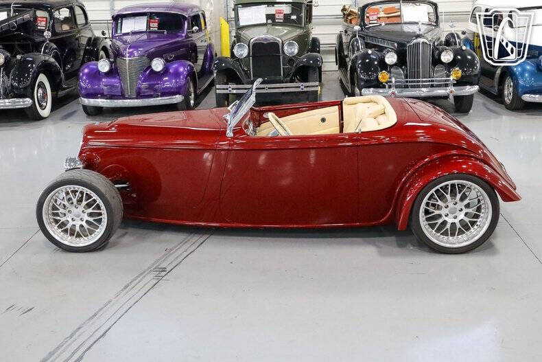 1933 Ford Roadster