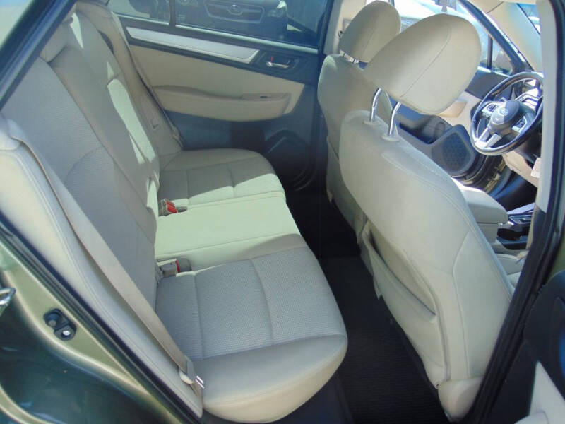 2016 Subaru Outback 2.5i Premium