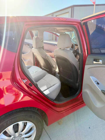 2014 Hyundai Accent GS