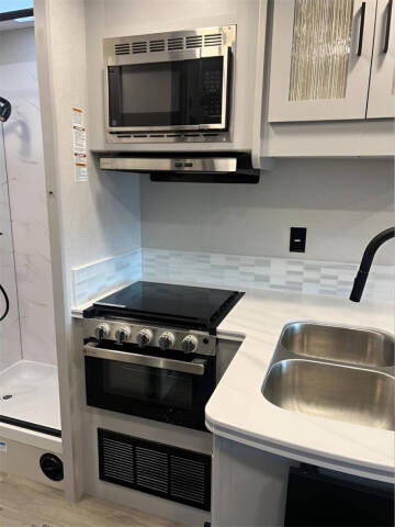 2023 Ford Motorhome Chassis