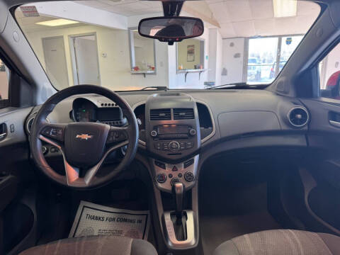 2015 Chevrolet Sonic LT Auto