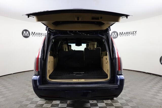 2019 Cadillac Escalade ESV Platinum