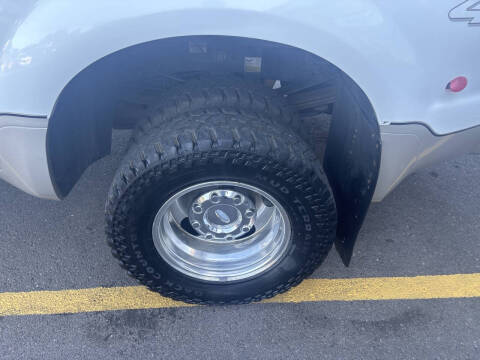 2009 Ford F-350 Super Duty Lariat