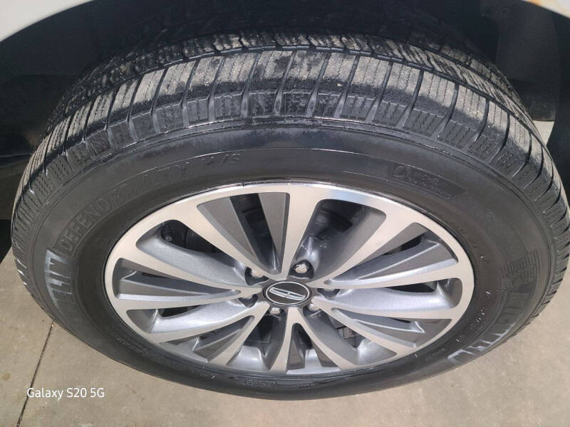 2017 Lincoln Navigator Select