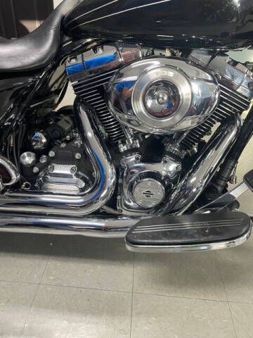 2011 Harley-Davidson 2011 HARLEY-DAVIDSON FLTRX