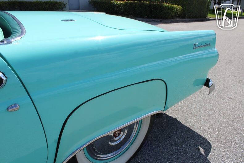 1955 Ford Thunderbird