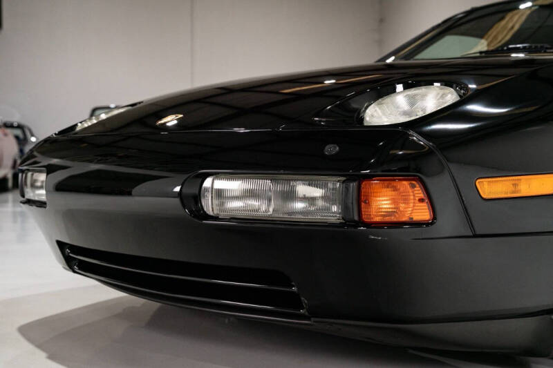 1995 Porsche 928 GTS