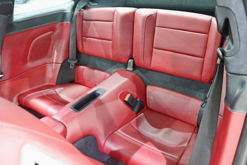 2019 Porsche 911 Carrera