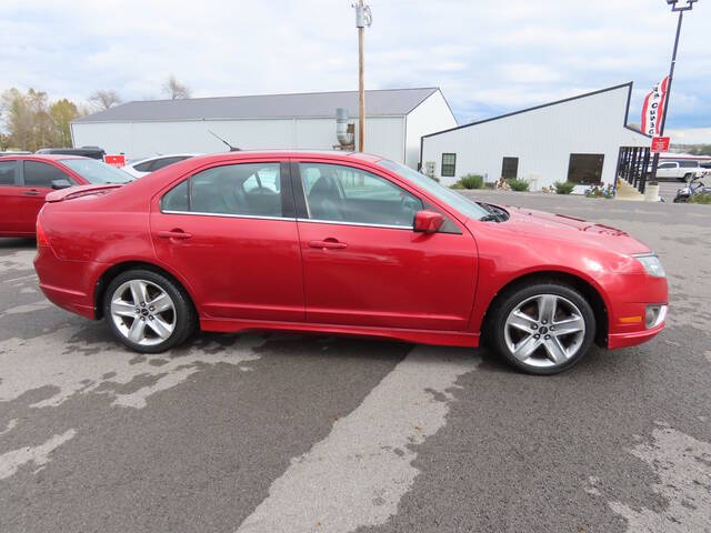 2011 Ford Fusion for sale at Modern Automotive Group LLC in Lafayette, TN