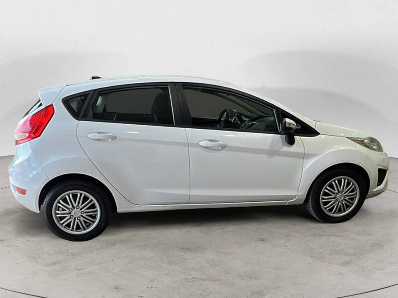 2013 Ford Fiesta SE