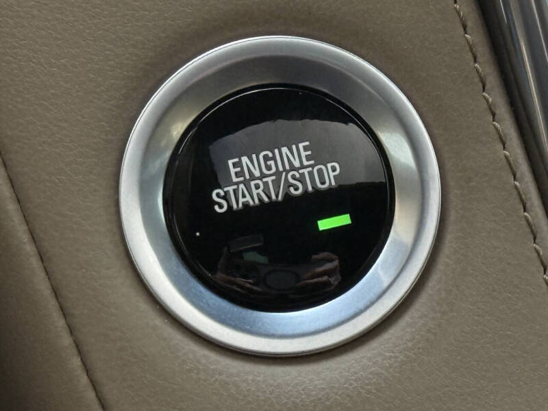 2019 Cadillac Escalade Platinum