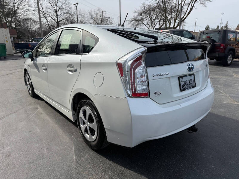 2014 Toyota Prius Two