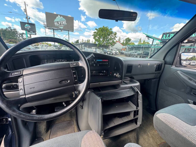 1996 Ford E-350