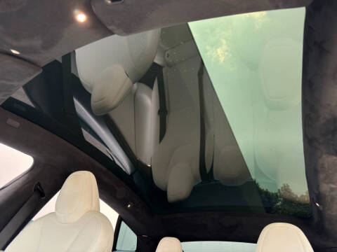 2022 Tesla Model S