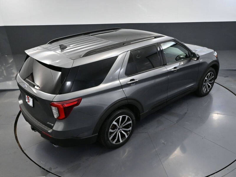 2022 Ford Explorer ST-Line
