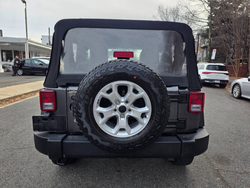 2016 Jeep Wrangler Sport
