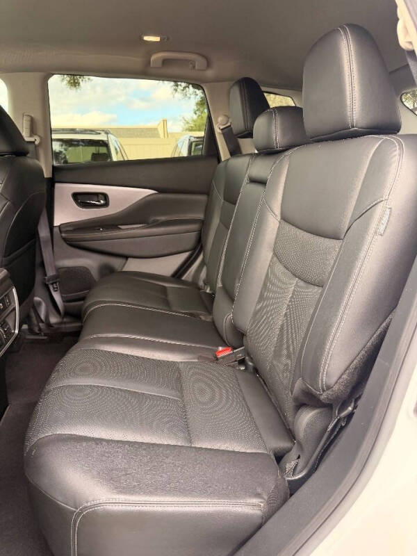 2022 Nissan Murano SL