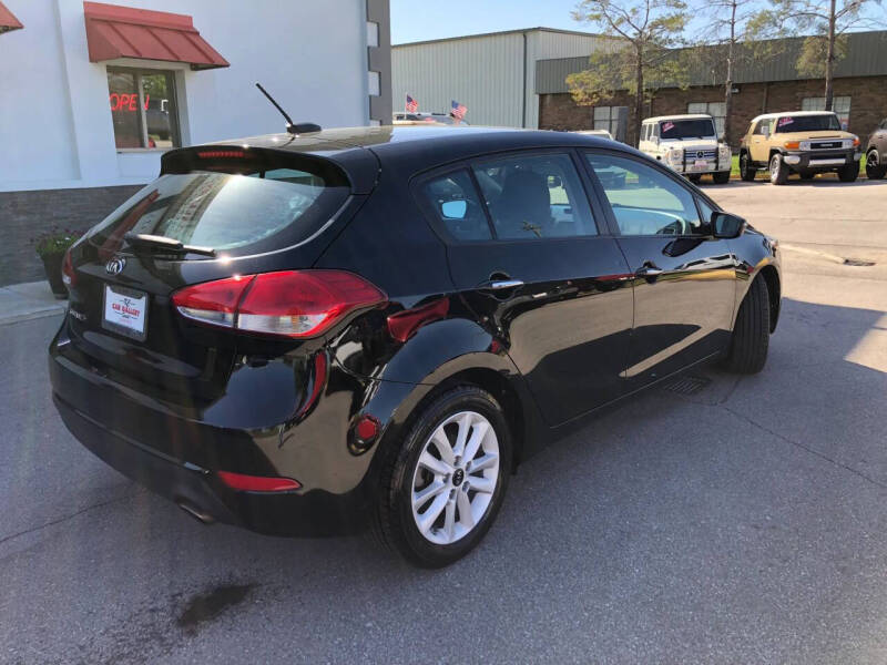 2017 Kia Forte5 LX