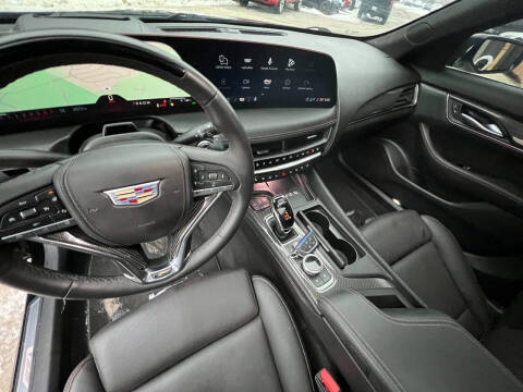 2025 Cadillac CT5-V
