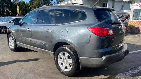 2010 Chevrolet Traverse LT