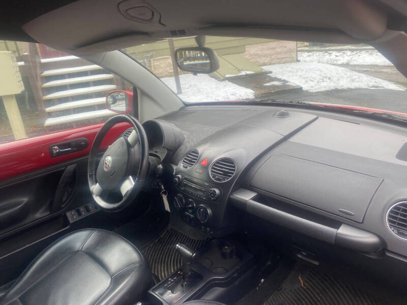 2009 Volkswagen New Beetle Convertible Base PZEV