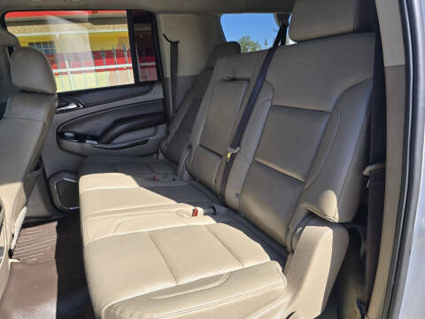 2017 Chevrolet Suburban LT