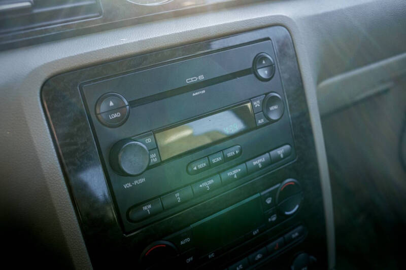 2005 Mercury Montego Premier