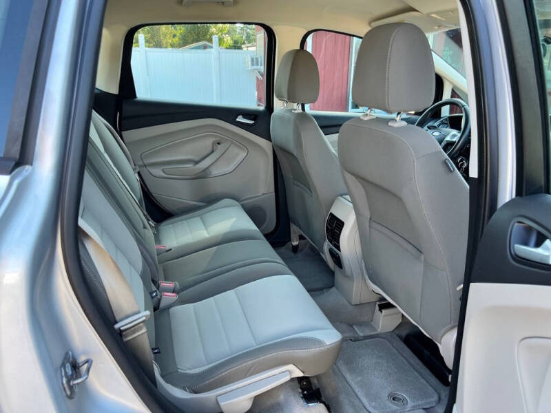 2013 Ford C-MAX Hybrid SE