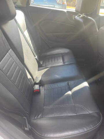 2014 Ford Fiesta Titanium