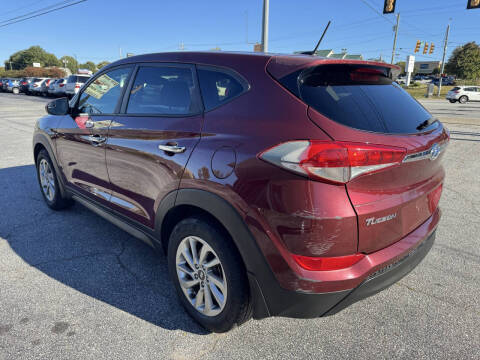 2016 Hyundai Tucson SE