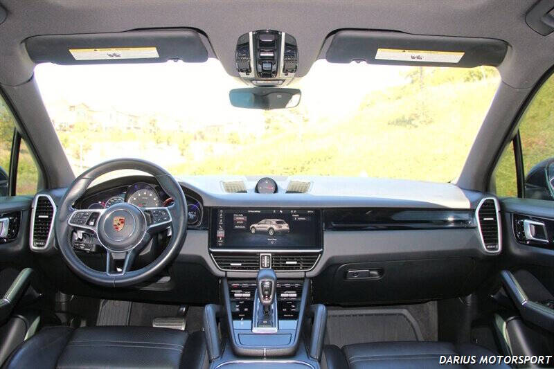 2019 Porsche Cayenne S