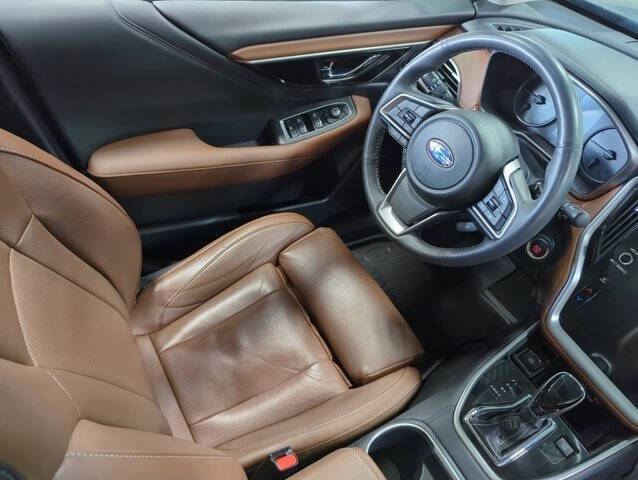 2022 Subaru Outback Touring XT