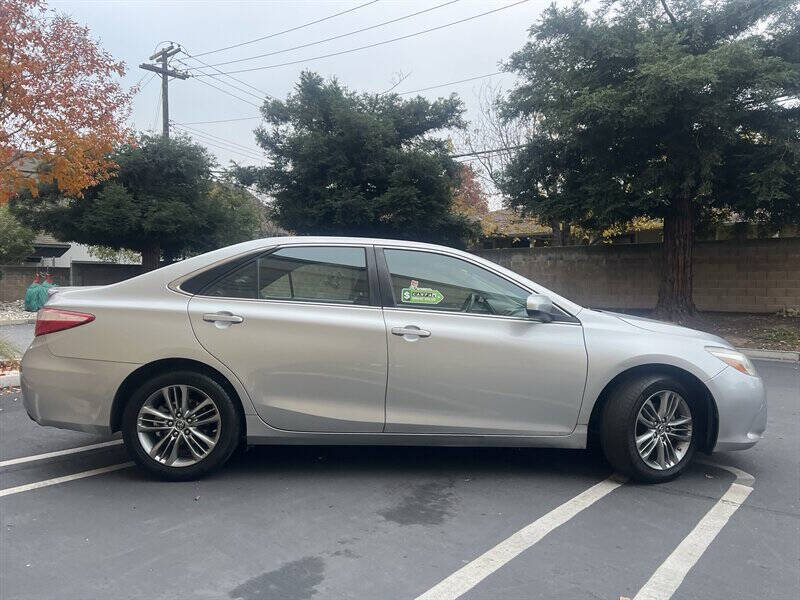 2015 Toyota Camry SE