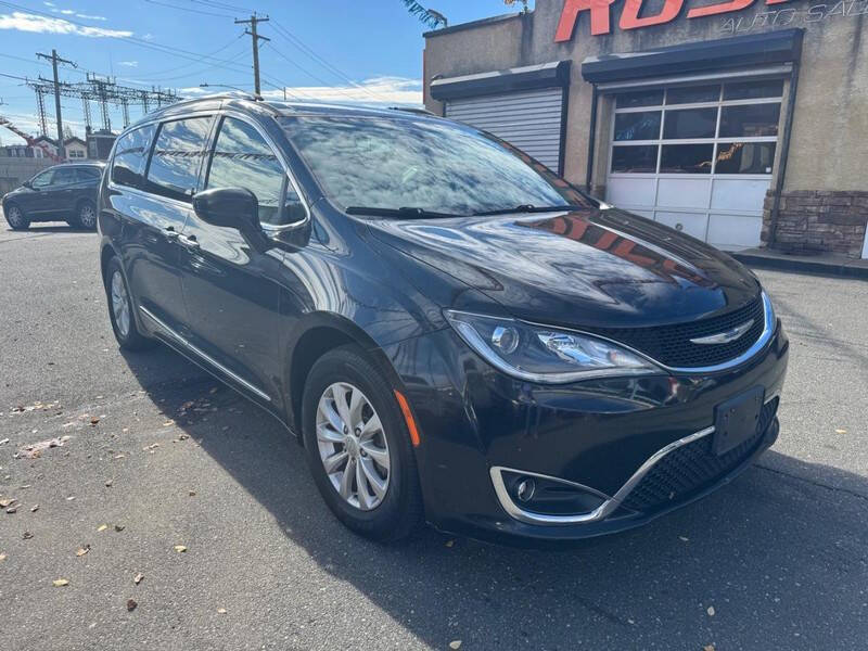 2018 Chrysler Pacifica Touring L