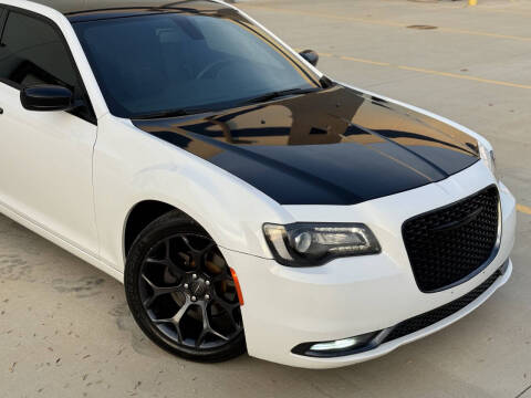 2019 Chrysler 300 S